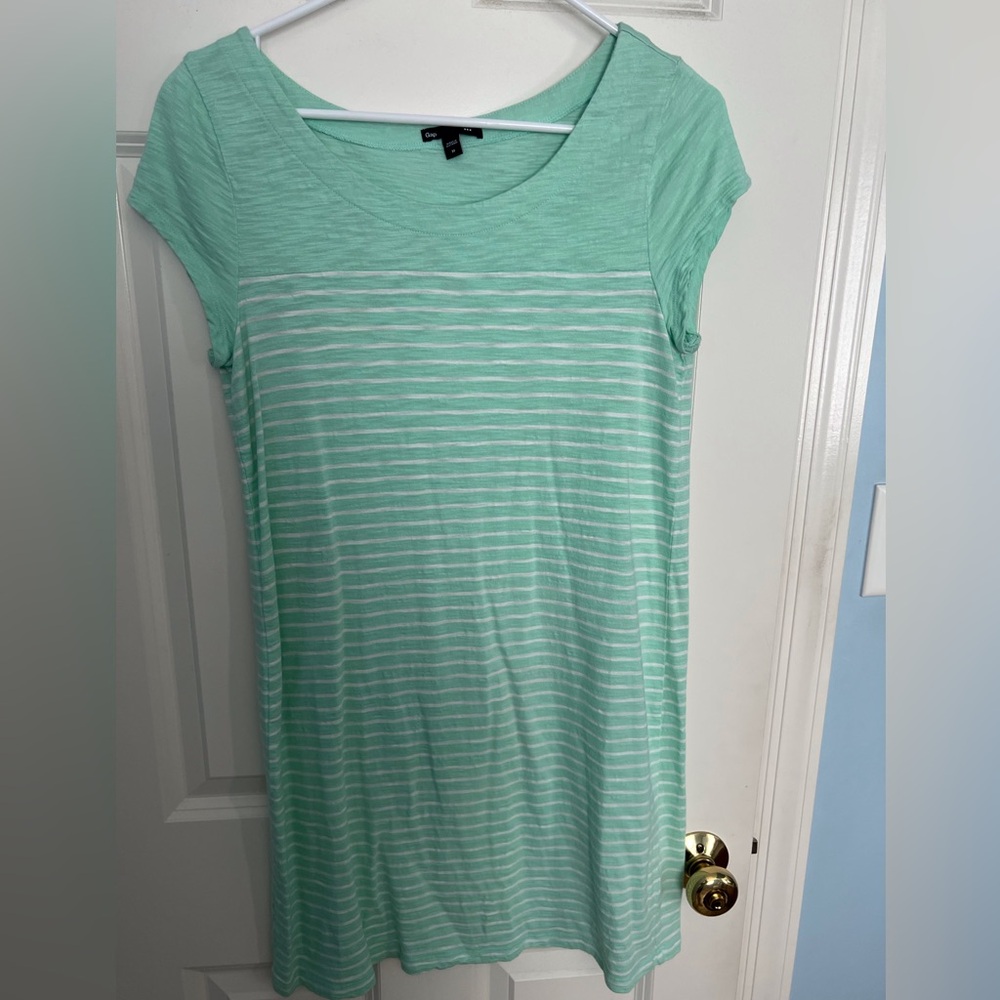 Gap t shirt dress